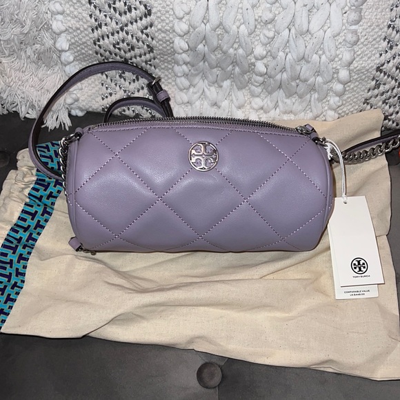 Tory Burch Willa Soft Quilt Barrel Bagđź’ś - Picture 1 of 3